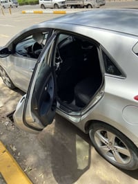 ألنترا هاشباك 2017 العداد: 72500 ميل   GDI 2000 :المحرك  المواصفات:  ت...