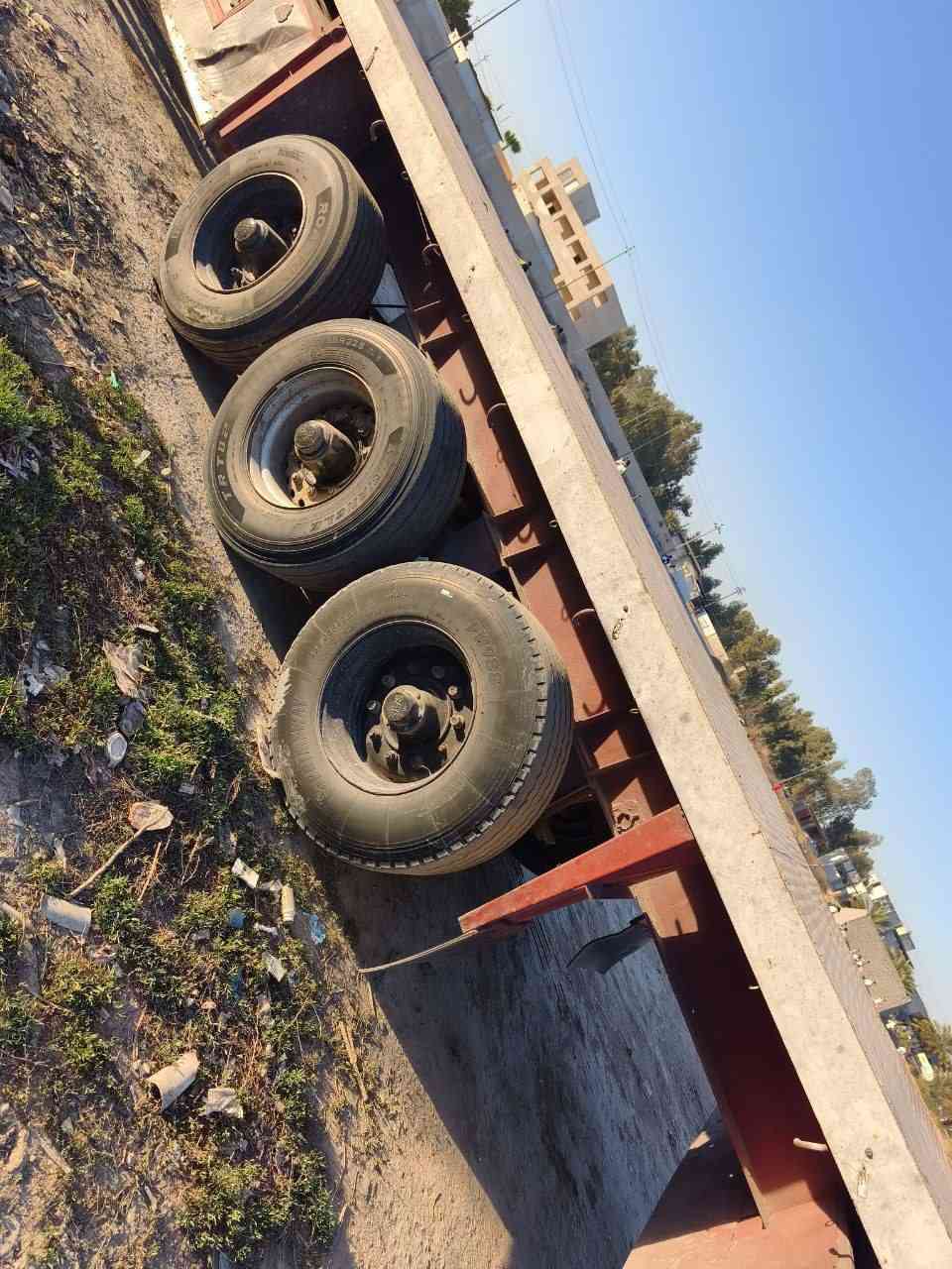 سلام عليكم  لبيع سياره مان كير ومكينه البي عربانه حماله وترهم مزوج لان سبرنك وهاذه رقمي واتصل وبيك خير ودلل***********
