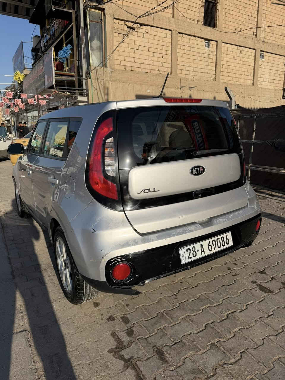 كيا صول 2019
حادث تخريب كما موضح بالصور 
مكان السيارة النجف الاشرف 
تحويل مباشر باسمي
السعر 125$
***********
