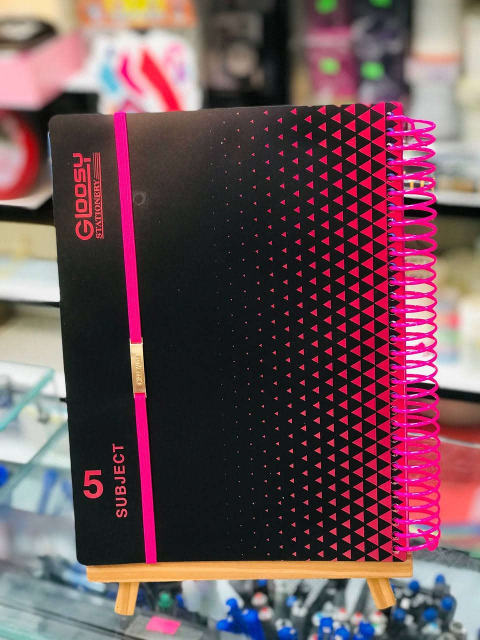 متوفر الان 📍
دفتر 200 سيم 
سعر الدفتر :5,000 الف دينار
***********
يمكنكم زيارة المكتبة 
المكان : حي النصر | شارع العام | مقابل مطعم حسين ابو التيا
