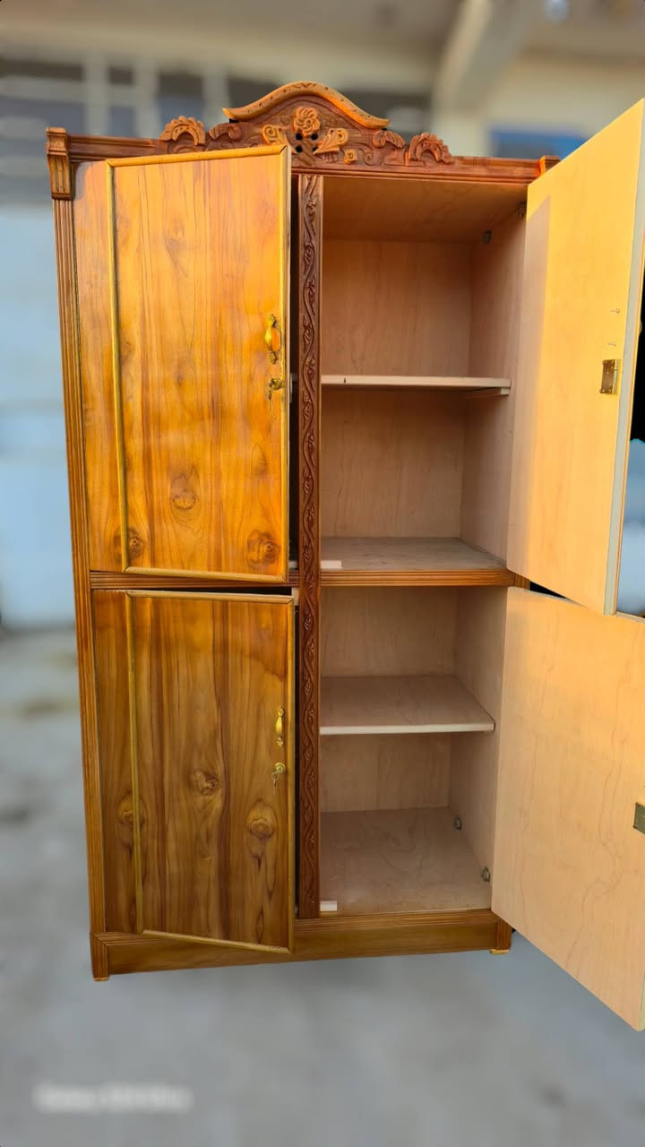 كنتور بابين ديكور، كلش حلو، شغل درجة أولى. 😍👍
سعر مناسب جدًا 😍👏
تتوفر خدمة توصيل. 🚗💨
***********
للتواصل واتس اب أيضًا. 📱💬
ملاحظة/ كل ما نعرضه شغل معملنا جديد، ما نتعامل بالمستعمل. 💯✅
