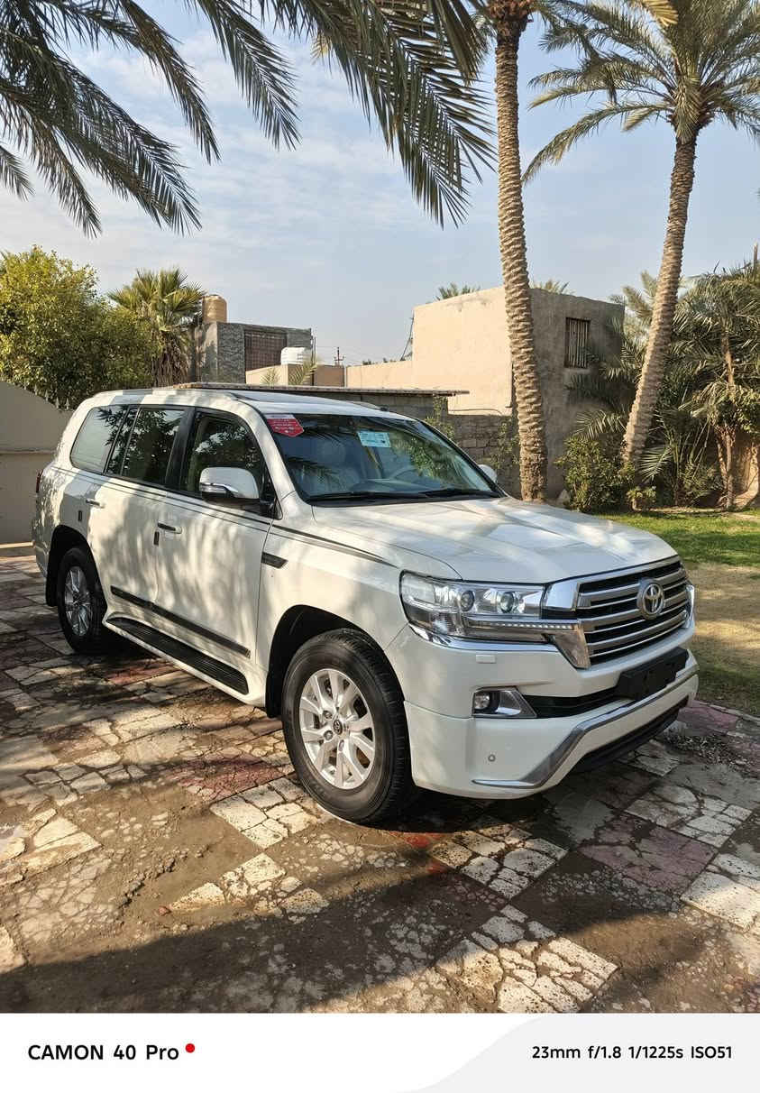 السلام عليكم
للبيع 
لاندكروز  2018  V6
بريم فول مواصفات 
مكفولة من صبغ
رقم بغداد انكليزي بسمي

الون ابيض 

مواصفات 

ثلاجه

ماوس 2

طفايه 

بصمه تشغيل 

بصمه ابواب لمس 

فتحه سلايت  

زراكات 

جام تصعيد تنزيل بلبصمه 

مري شفط 

شاشة كبيره 

كامرات 

تحكمات كامله 

حساس امامي 

حساس خلفي 

اشارت ترحيب ابواب عند الفتح 

وباقي مواصفات  معروفه 

تخم تاير جديد

محرك وكير كفالة 

***********

العنوان بابل. حله
