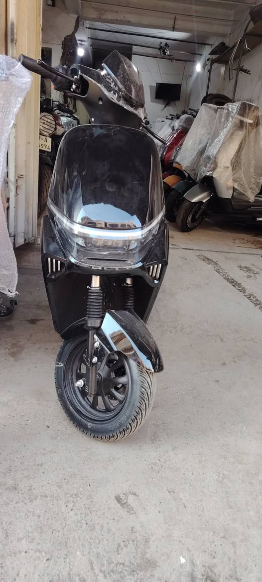 بعدو زيرو  موجود بل دواسة 
السعر 50 و500 وبي مجال 
***********
***********
