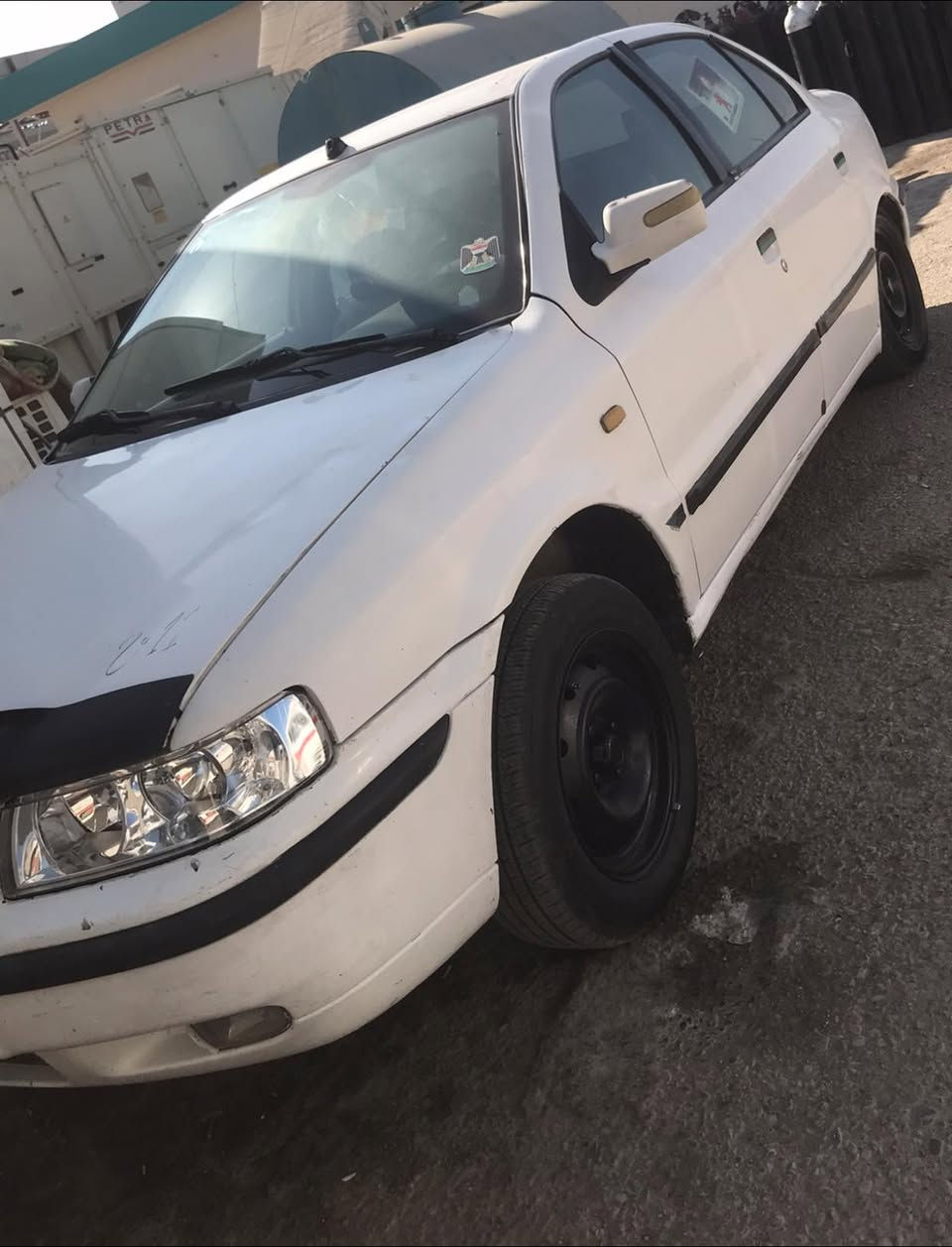 سمند 2011
سنويه ل 29 

داخله هزه 

لايت زنون 

كهربائيات كلها شغاله 

تبريد شغال ثلج 

حماوه ربع شتاء وصيف 

بيها مضخم بلوتوث 

تخم تاير جديد 

اشاير بالمري 

سنتر لوك شغال

طالع بيها طريق خارجي خير من الله

ترايك للبصره 

عوزها ترتيبات بسيطه 

مكاني ناصريه 

مراوس هم اراوس شعندك سياره كصه قماره 

 نضيفه اراوس 

هذا رقمي بيه واتساب ماعندك رصيد بس رمش وانه اخابرك 

المو شراي وماتعجبه خل يعبر المنشور والرزق عله الله السعر 40 وبيها مجال للشراي

‭0789 373 4045‬
