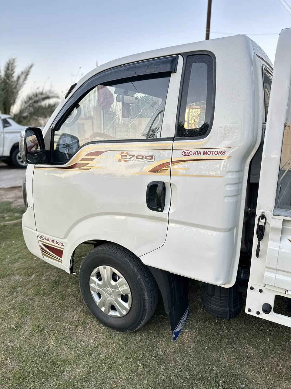 كيه للبيع ٢٠١٥ رقم كربلاء انكليزي جاهزه السياره دوشمه جديده السياره حلوه جاهزه المكان بابل النيل السعر ١٠٣ وبيهة مجال 

‭٠٧٧٣ ٣٧٤ ٩٢٣١‬
