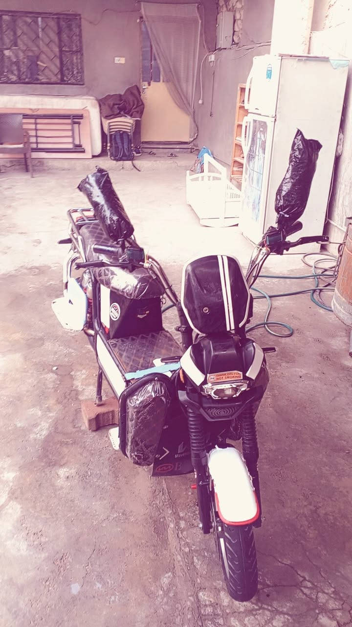 السلام عليكم ماطور شحن هيوشة للبيع موديل ٢٣ نضافة فول بطارياتة تقرة ٩ونص السعر 450 وبي مجال


**إذا كنت صاحب هذا الإعلان وتريد حذفه لأي سبب، رجاءا أرسل رسالة إلى الدعم الفني**