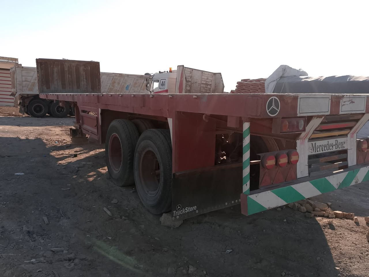 سلام عليكم عربانه بلوم للبيع مكفوله كفاله عامه +جناب بلاديه السعر خمسين وبيه مجال للشراي التفاصيل اتصال عل رقم ***********
