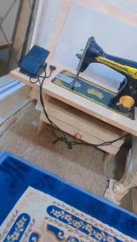 مكينة خياطة • نضافتها ٩٠ • شرط