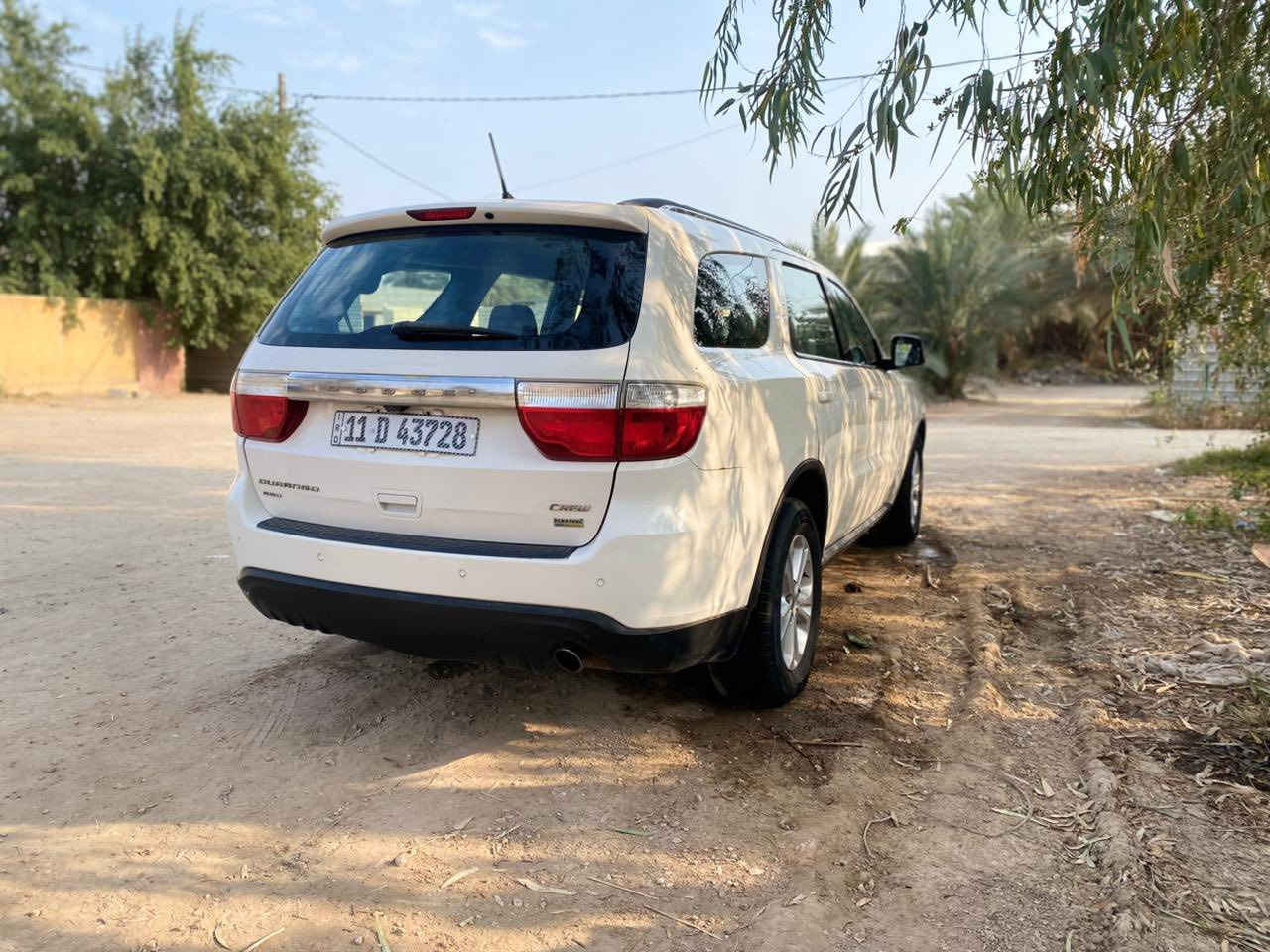 السلام عليكم دوج دورنكو 2012  امريكي بيها اربع قطع صبغ بدون دواخل
رقم بغداد 

المواصفات فول عدل بصمه 

سته سلندر 3600

حداديه زينه 

تبريد ثلج 

السعر165وبيها مجال 

المكان كربلاء الحسينية 

الهاتف ***********
