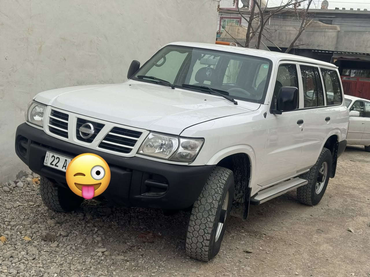 نیسان پاترۆڵ ٢٠٠٢ ناوسپی ڕەقەم هەولیر بەشەرتی حاسیبەی بەغداد سەنەوەی تاوەکو ٢٠٣٠ تازەیە وەکالەی بەناوی خۆمەوەیە بەشەرتی تەحویل و غەرامە غازو بەنزینە تایەی تازەیە بەشەرتی هەموو شتیک سەیارەکە سبوخی نیە هیچ پارچەیەکی نەکراوەتەوە بەس کەمیک وردە کارتی هەیە نرخی ١٠٩ گەڵا قوفڵیی ناونیشانم لە سمودم *********** واتساپ و ڤایبەریشی لەسەرە
