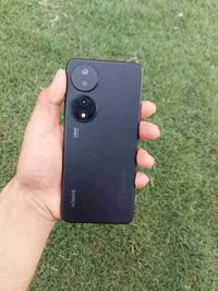 للبيع HONOR x7b ذاكرة 256 معالج 6 مستخدم السعر 145 ٠٧٧٠٧٥٧٧٤٦٧ ٠٧٨٤٧٤١...