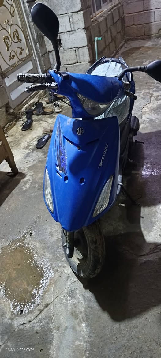 دراجه للبيع كلشي كامل بيه نضيفه عل فحص تجي وتشوف  للاستفسار ***********
مكاني ضلوعيه
سعر 300 بيه مجال
