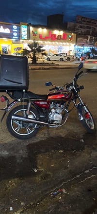 ايراني سيفان خمسة كير للبيع مرقم سنوية باسمي سعر مليون و 50  رقمي 0783...