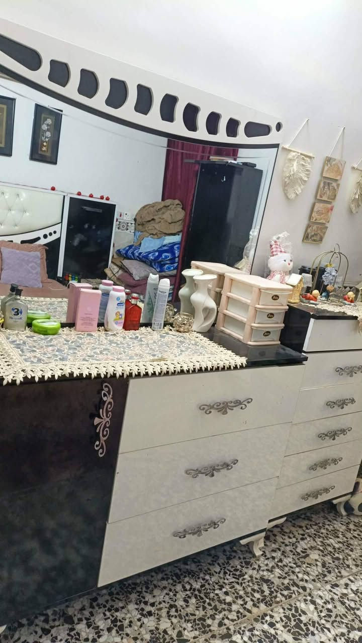 غرفه تركيه نضيفه سعر 100الف فقط رجاءاا مستعجل ع بيع ليريد  يدخل خاص  دزله الرقم عنوان بغداد الكريعات


**إذا كنت صاحب هذا الإعلان وتريد حذفه لأي سبب، رجاءا أرسل رسالة إلى الدعم الفني**