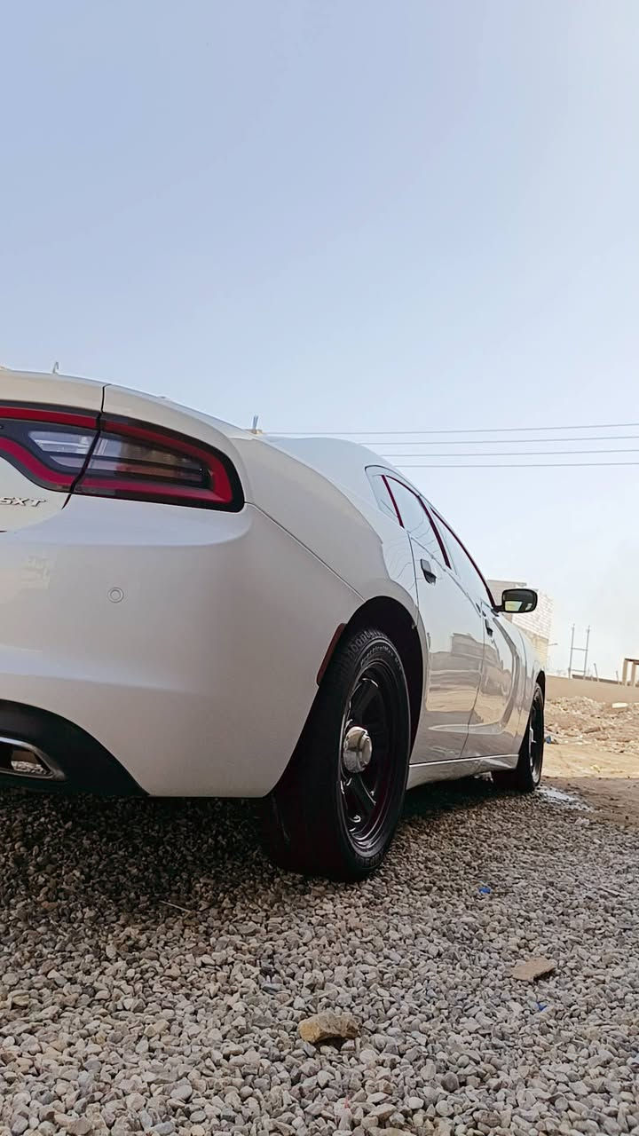 السلام عليكم
جارجرمرمز٢٣/١٨بأسمي رقم بصرة أنكليزي
سياره مكينه كير اكسن حدادية تبريد كله جديد 
تخم تاير ويل توني شأدهن حادثه باب وجامغ
صبغ بس بدون تبديل ولا ايرباك ولا برانكيت 
سياره جديده خير من الله مكان ناصرية 
رقم الهاتف ***********السعرعلى الخاص 
رجاًرجاً الماعاجبه المنشور خل ايعبره
