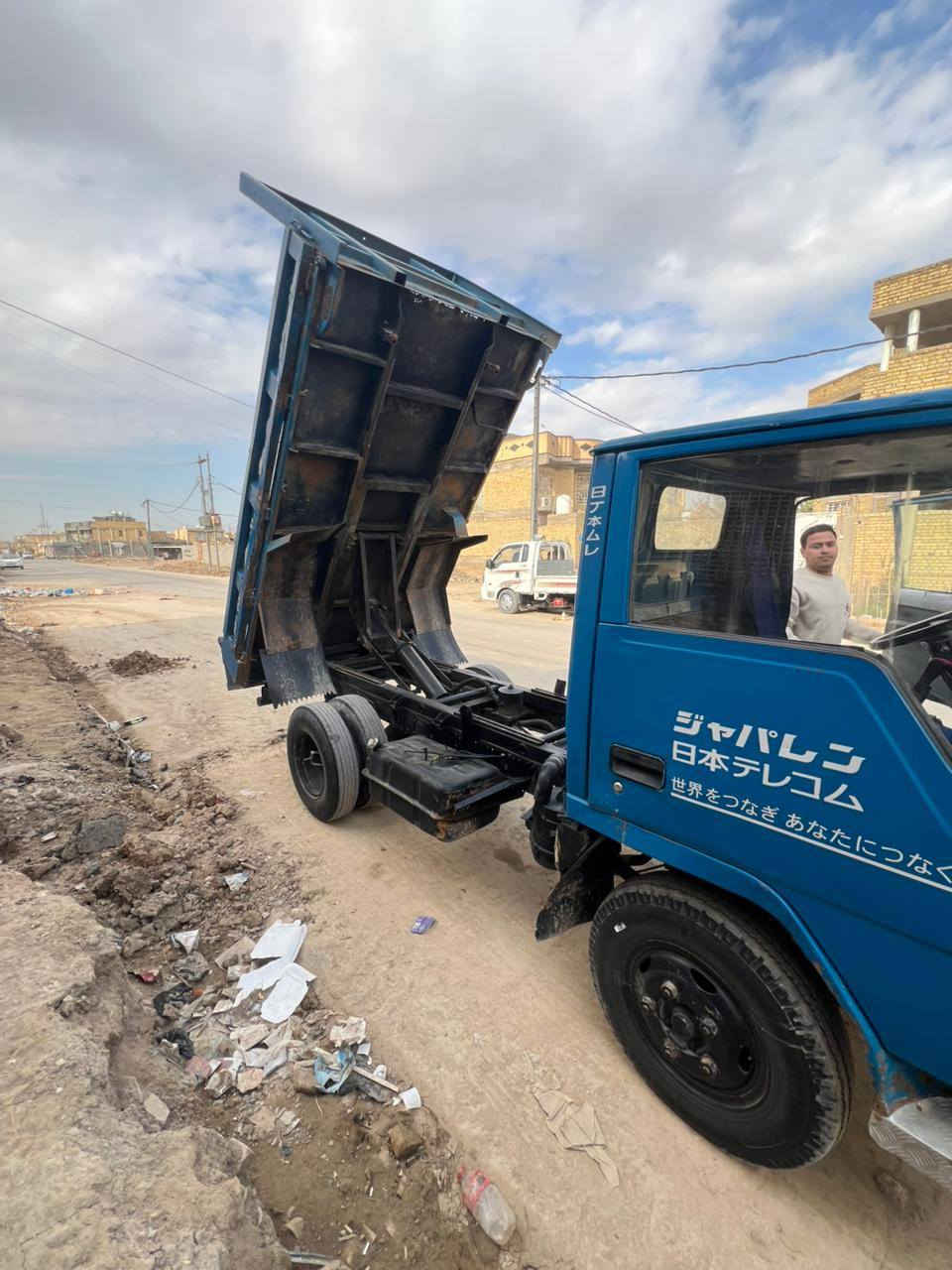 سلام عليكم للبيع جاهز مكفولة محرك 32جديد سعر 95بيه مجال ***********
