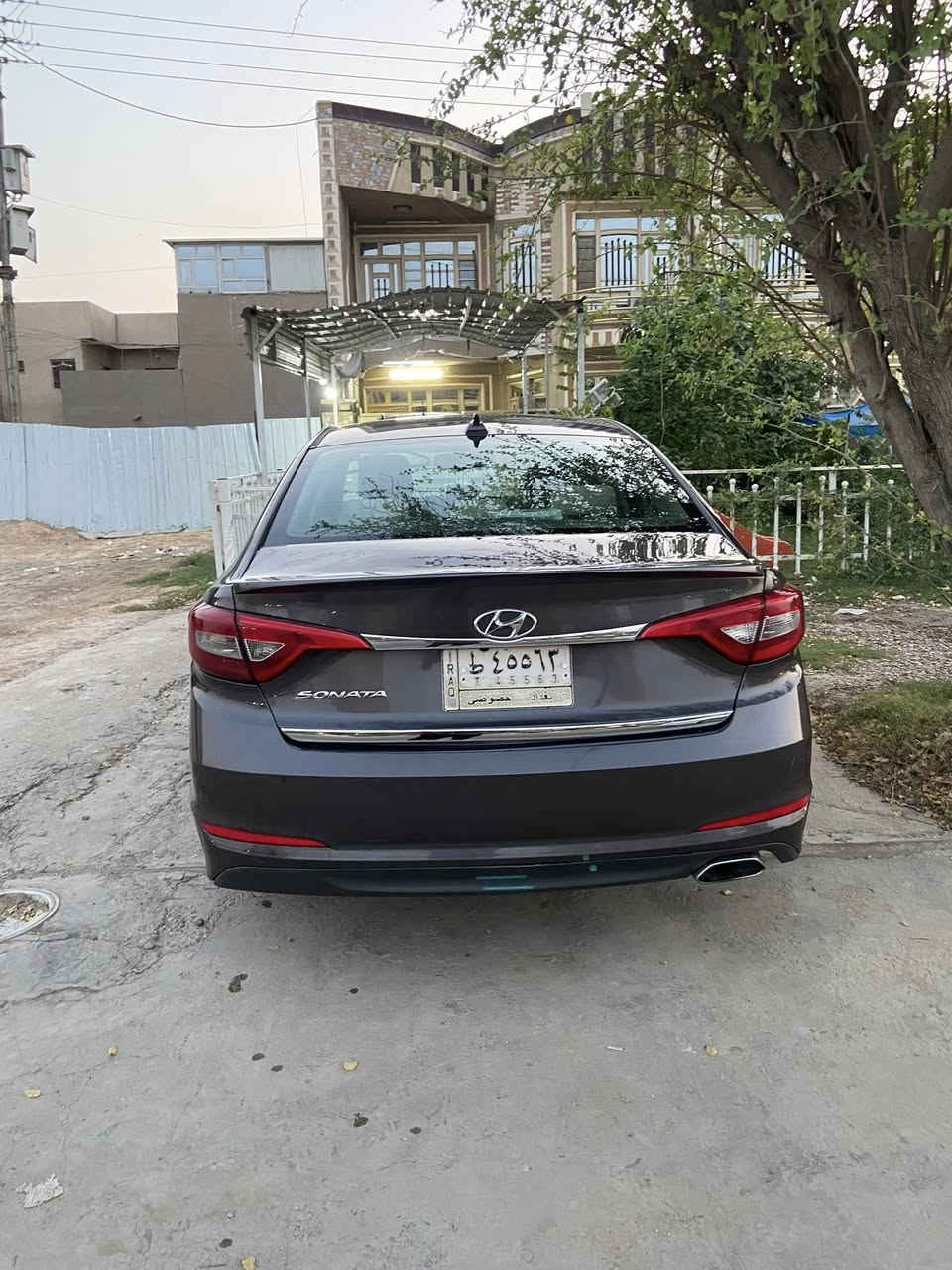 السلام عليكم سوناتا موديل 2016 رقم بغداد بأسمي وارد أمريكي حادثه جاملغ خلفي ومصبوغه حزام للجماليه السياره حلوه مكاني بغداد الدوره #السعر_110  للتواصل ***********
