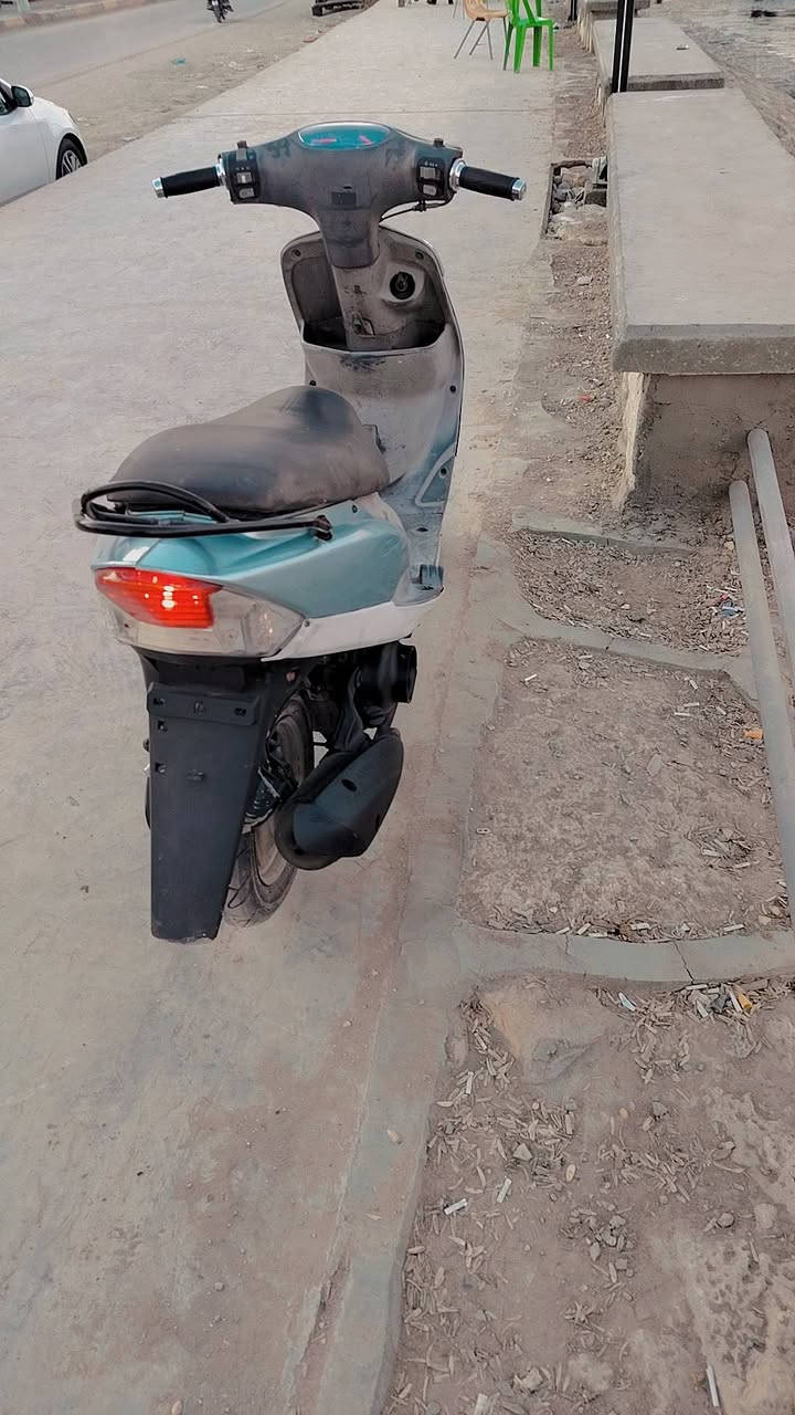 السلام عليكم ورحمة الله وبركاته الجميع دراجه ماكس منغولي الدراجه كله شغاله اي نقص مابه سلف هندر شلع معدل فول مكينه خرسه وبشرط مكانه قرب جسر الثوره السعر ٥٥٠ الاتصال ***********
