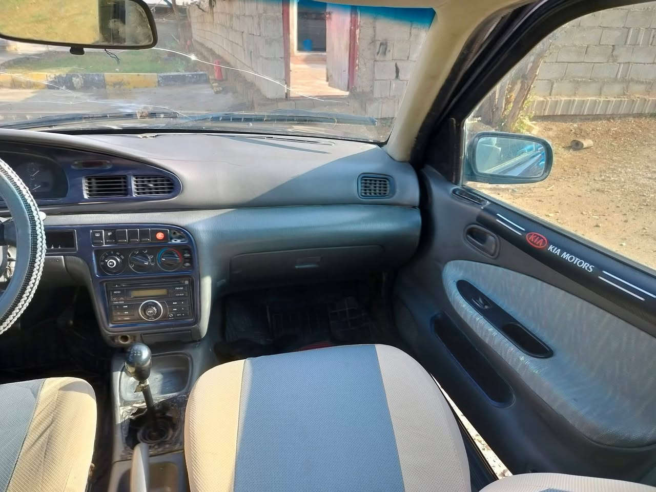 سيفيا ٩٥
مسكر كير عادي مكينه وكير كفاله 
رقم بغداد تبريد  مراوس بمارك
***********
