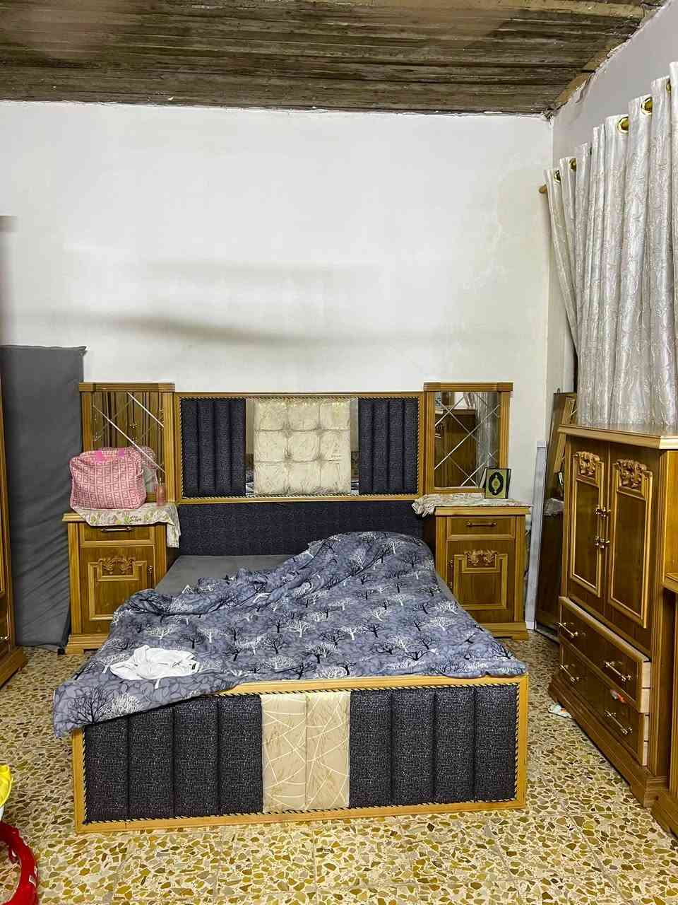 غرفه نوم صار اسبوع من شديتها 6ابواب ملحق السعر خاص او واتساب***********
