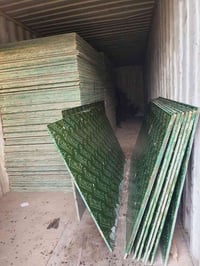 بلاويد روسي • ٢،٤٠×١،٢٢ • ١٨ ملم