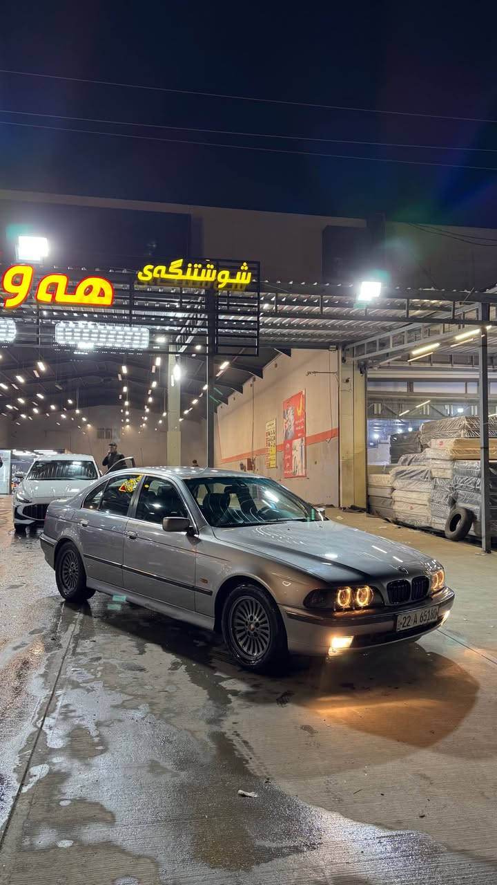 بي ام صقر 528 1996
ابيع عام صبغ
داخل بيجي
كير مكينة كهربائيات كلها بشرط
ادامة كاملة مابيها مصرف ربع دينار 
رقم اربيل اصولي
هزه سنوية رقم جديد
مكانها اربيل
سعرها 90 ورقة وبيها مجال بسيط للشراي

0772 355 1751

Bmw saqr 1996 528
Ba 3am dafroshm bas 3am nia
Ger makina karbayat hamo ba shart 
La hawler 
S3re 90 w majal kamek haya

0772 355 1751 أربيل, العراق
