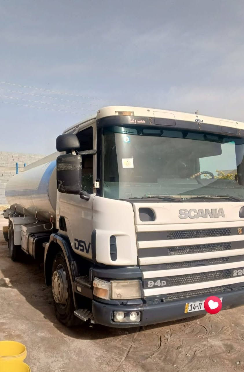 سكانيه 2002
تك قماره 
مكينه بم ونوزل 
كير 4×4
رقم انكليزي باسمي 
رقم بصره 
العنوان بصره 
الرقم : ***********
