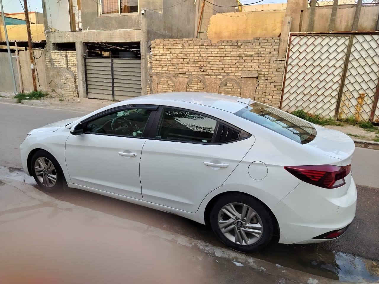 النترا موديل ٢٠١٩ وارد أمريكا محرك ٢٠٠٠كيرها at المرغوب رقمها بغداد سعرها ١٤٠$رقمي ***********
