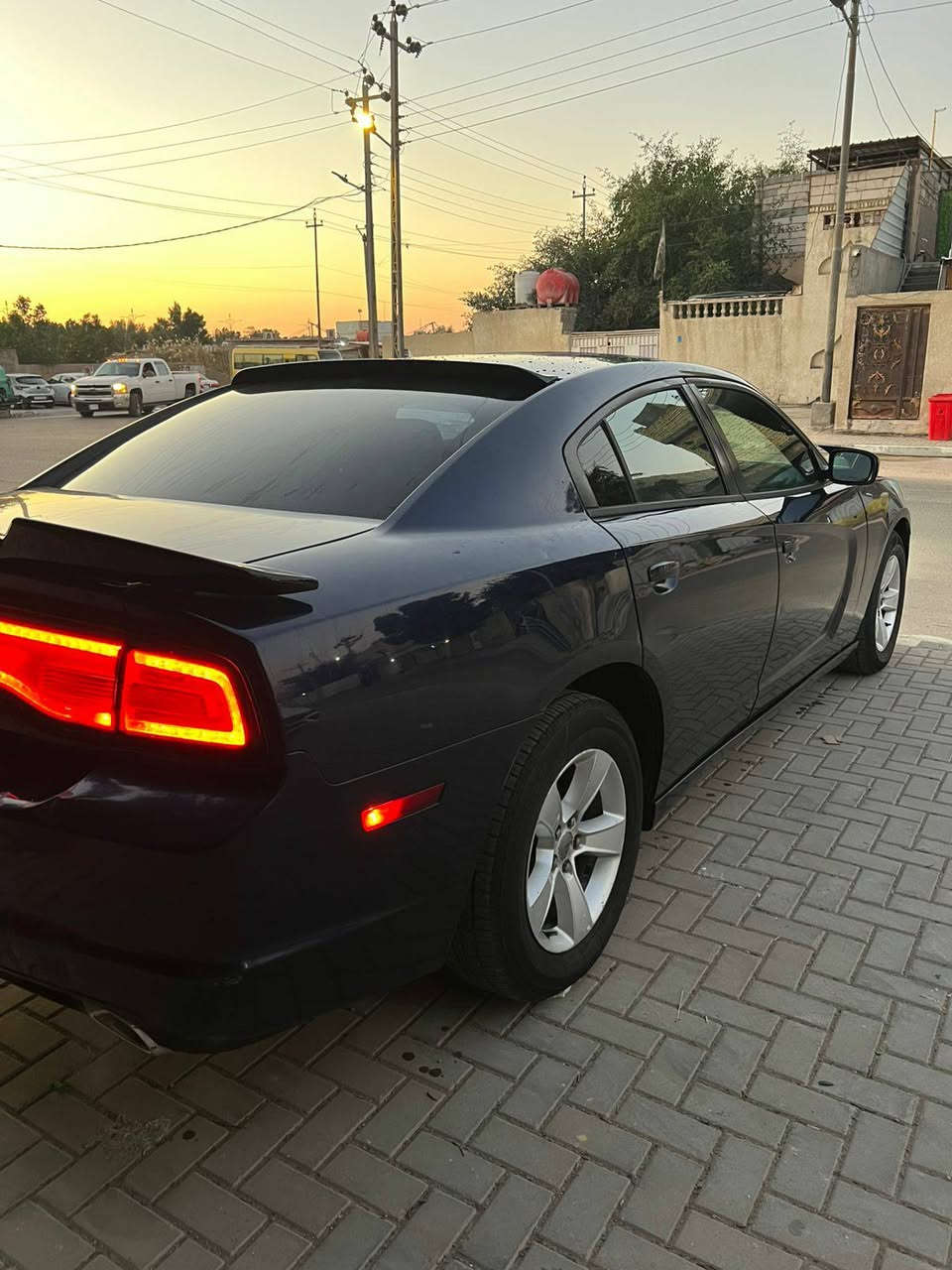 السلام عليكم ورحمة الله وبركاته من رخصة الادمن سيارة دوج جارجر موديل ١٣وارد كندي حادثهة جدا بسيط البنيد فقط والباقي كلة مكفول لا شاصي ولا لغد السيارة بيهة صبغ إثر  جراد قمارة وقبق الجنطة البنيد مبدل الجاملغ الامامي الايسر امبدل  محرك  كير كهربائيات تبريد قطعتين ثلج كشن كهربائي فتحة بالسقف بصمة السيارة ماشية ٢٤٠الف رقم بغداد انكليزي سنوية جديدة وهمزة جديدة تحويل ملكية بأي وقت السعر ١٤٢ورقة وبي مجال او المراوس مكان السيارة بالبصرة للإستفسار الاتصال على الرقم *********** البصرة, العراق
