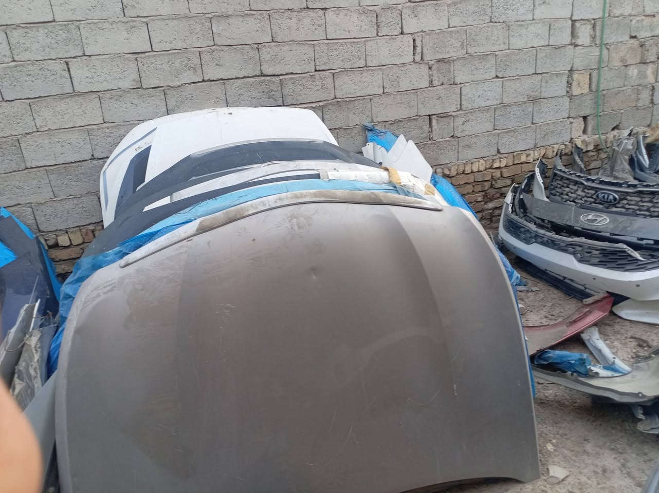 السلام عليكم عندي غراض جاملاغات وبنايد مشكل حديث وقديم وياضن يوجد دعاميات يوجد لدينا جمله فقط لي يحب يستفسر هاذا رقمي
***********
