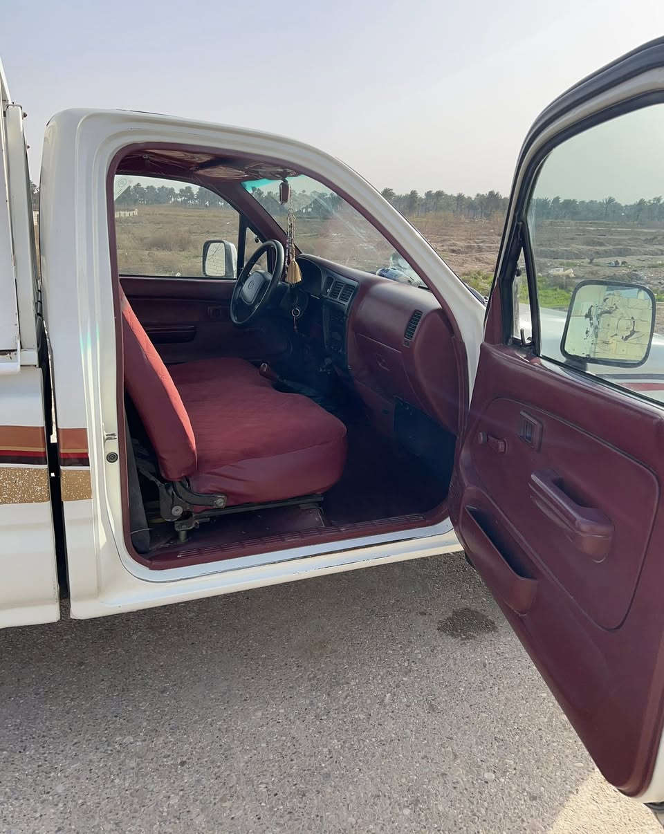 بيكم للبيع موديل2001 سيارة بسمنه سنوية تنتهي 2026 شهر 4 بيه بارد بل جامرلغ يمنه   مكان سيارةديالئ المقدادية حي العسكري سعر 95وقة وبيه مجال وني مكلف بل نشر رقم ***********
