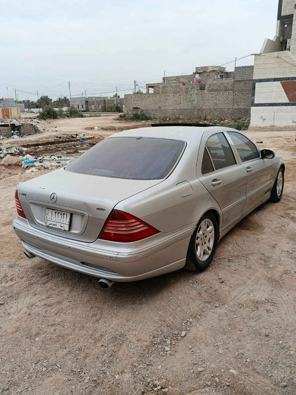 السلام عليكم من رخصه الادمن مارسيدس غواصه 2002 للبيع فقط مواصفات غني عن تعريف 550 اس راعيها موجود سنويه 2027 السعر 115 العنوان البصره ابو الخصيب حمدان مامتواجد علفيس انه مكلف بنشر الاستفسار رقم الهاتف ***********
