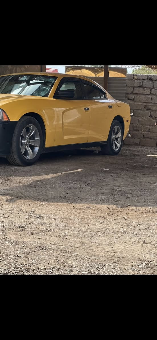 13 اصل بأسمي
سياره جاهزه وحلوه 
حادث تخريب مثل سرقه شواصل 
لغود تكم كلها مكفوله لا گلبه ولا كص ولا اي شي 
سعرها 125مجال بصيطط 
گير ماوس شاشه جبيره 
‭0783 378 5948‬
