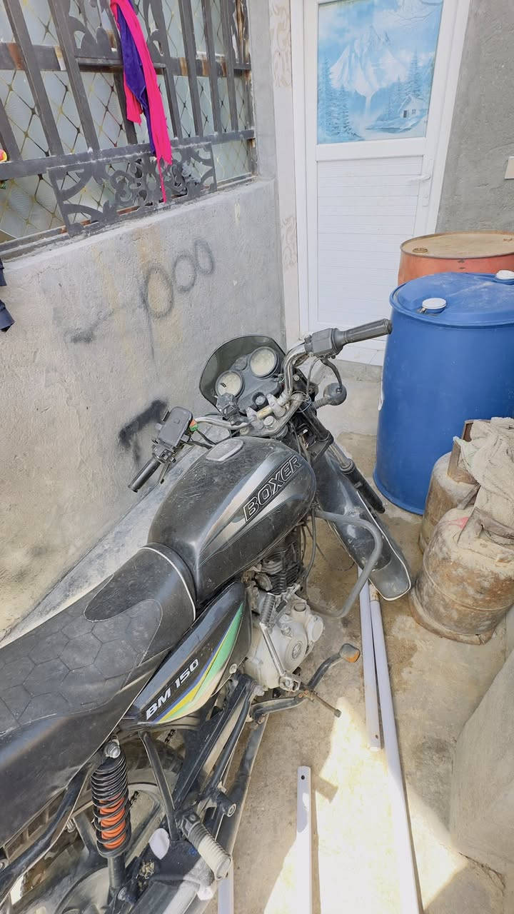 بوكسر كلاسك موديل 22 اوراق البغدادي مكاني كربلاء  سعرها مليون و 100 
رقم للاتصال وبي واتساب ***********
