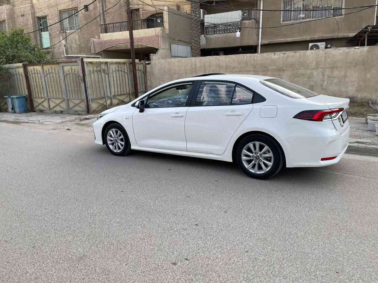 سلام عليكم
كورلا 2025 تجميع الصين

ماشيه 1000 زيرو بعدها

صار بيها جنطه خلفيه ضرر بدلتها نفس لون 

مواصفات معروفه
داخل اسود
فتحه 
3بصمات تشغيل وابواب
شاشه 
كاميره 
اوتو هولد 
سايد بريك بصمه 

***********
149$
بغداد
