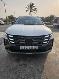 توسان موديل ٢٠٢٥ تو كلر ابيض صدفي فول مواصفات كشنين كهرباء او تبريد ال...