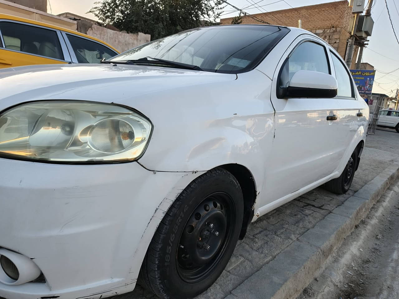 افيو مديل 2011 خليجي مكفولة من الضربه والتبديل بيه بس صبغ واضح بسونار تبريد شغال رقمه قادسيه مكاني نجف السعر  69وبيه مجال قليل اللاستفسار ***********
