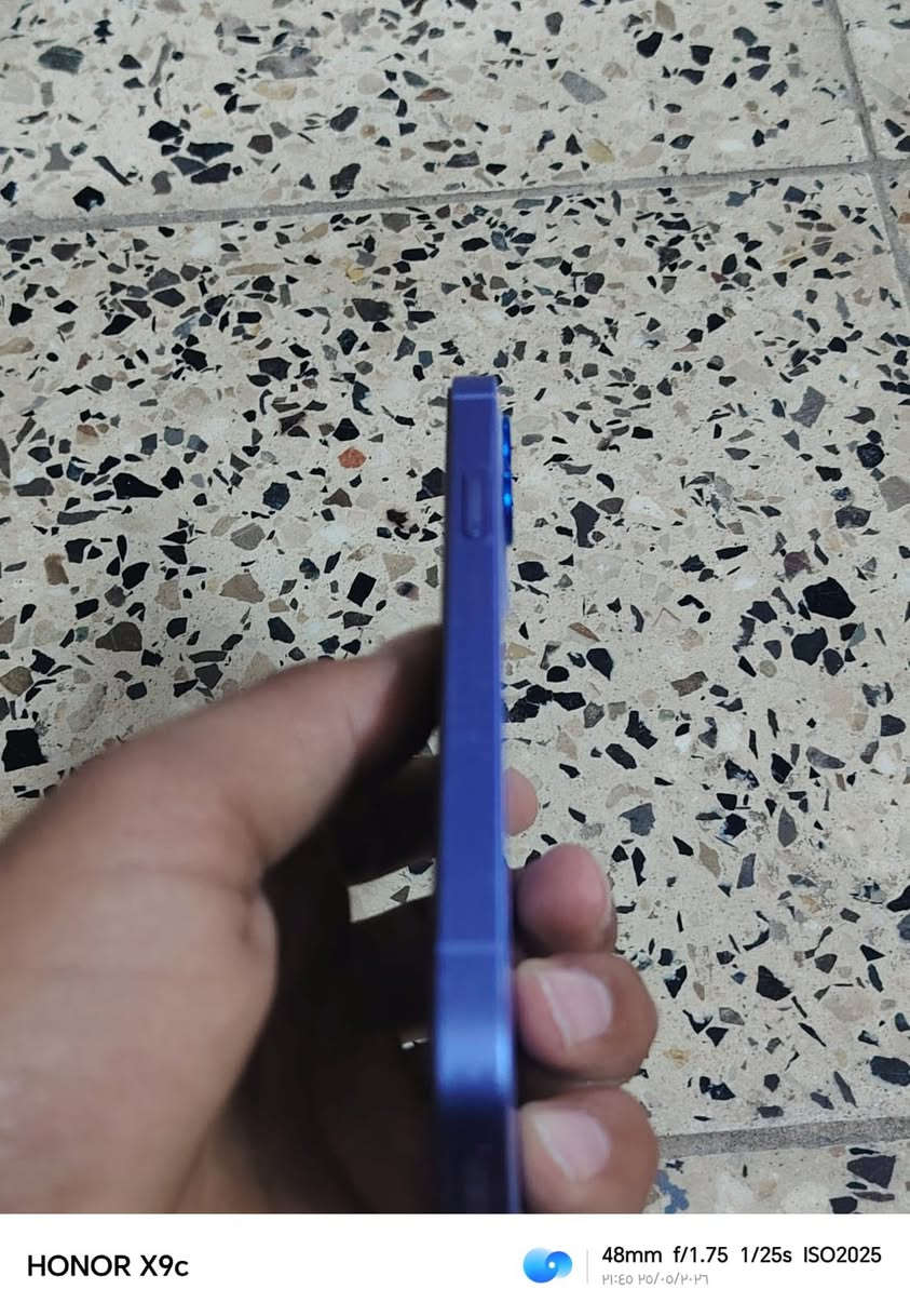 سلام عليكم ايفون 12 عادي كله بلادي مابدل بي اي شي بلادي. شكد. يسوه بي فقط ضربه صغيره بلشاصي ما مبينه.  الظربه. موضحه بلصوره بلسعر. وليشتري. خلي سعره واذا عجبني ابيع


**إذا كنت صاحب هذا الإعلان وتريد حذفه لأي سبب، رجاءا أرسل رسالة إلى الدعم الفني**