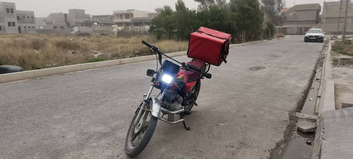 دراجه للبيع نقصها بوربرنات خلفي
سيڤان 2020 غراضها 23-24 رايدها 350 بيها مجال شي بسيط.. مكاني ديالى المقداديه ***********
