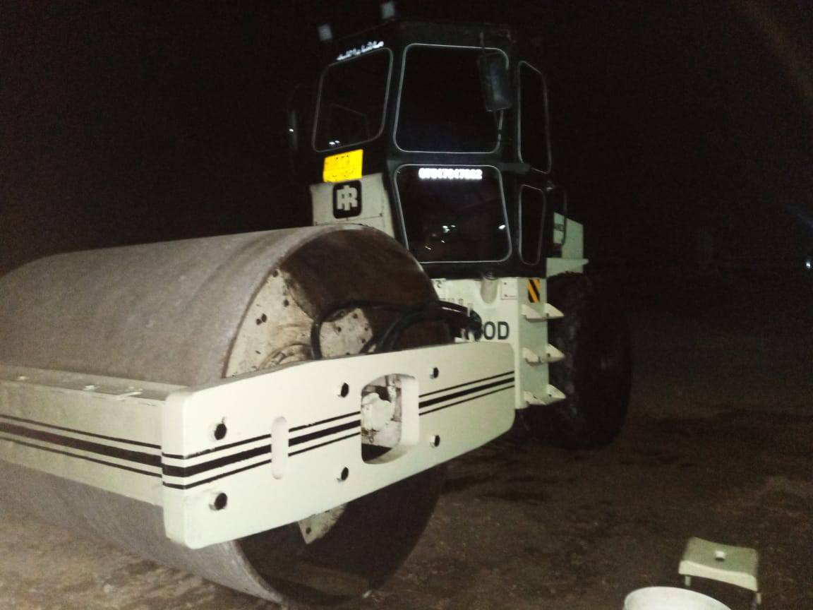 حادله للبيع انكر صول مكينا دويز وارد الماني رقم دهوك حصت كاز بسمي سنويا جديدا مكان موصل السعر ١٥٠  بيها مجال ***********    *********** جاهزا من كلشي
