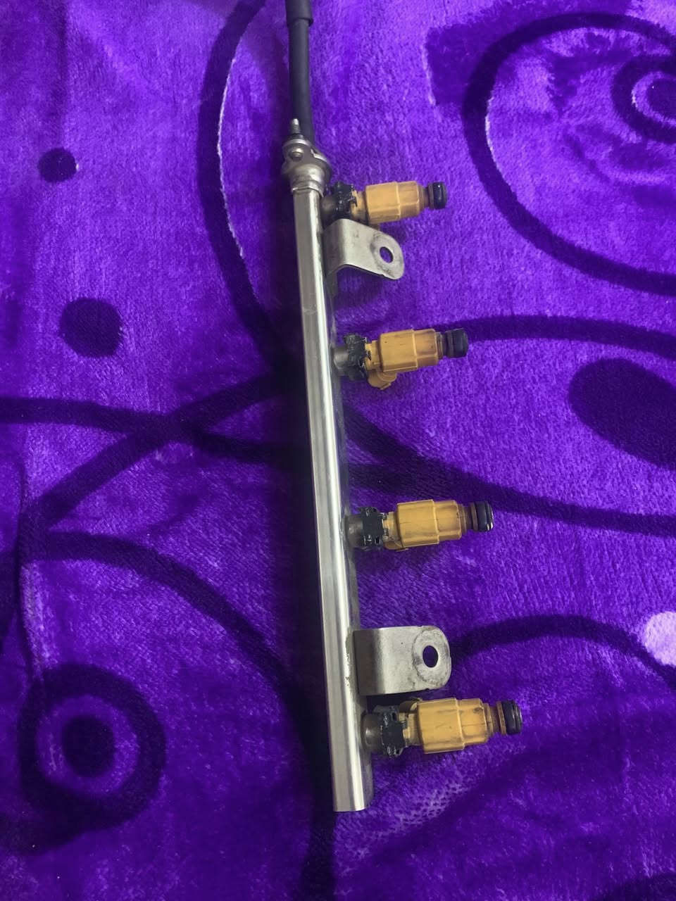 دوات كسنت للبيع نوزلات يخبلن مجاول تفصيخ صطاب كسل كامل هوه وقمجياته وعنابيره كله كامل للبيع اذا شلع بيعهن اب ٨٠ وكلمن وسعرهه اذا مفرد مكاني جسر دياله بغداد ***********
