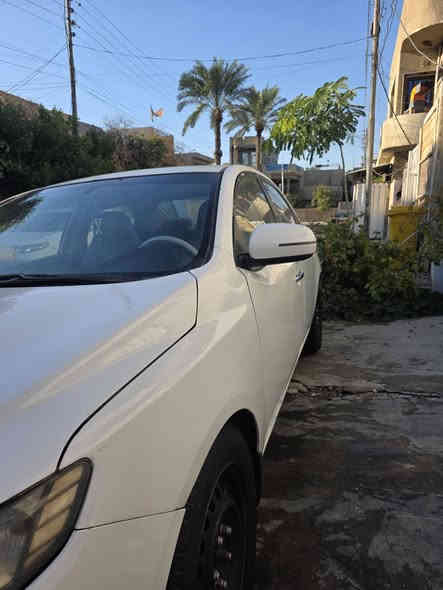 سلام عليكم
كيا سيراتو للبيع
 موديل 2012 خليجي  سيارة بسمي فتحة تحكم ستيرين شاشة  كير رياضي ٦نمر
 السياره غاز بانزين 
بيها صبغ احزام فقط 
السعر ٩٥ واليجي يشوفها بي خير ويدلل
للتواصل على هذا الرقم 
***********
مكان السياره بغداد منطقه الاعلام
