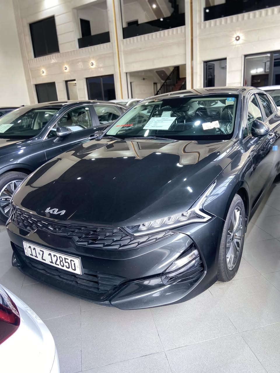 كي فايف وارد كوري غاز بلادي 
موديل 2024 
بدون حادث بدون صبغ كفاله عامه 
السعر 200 
العنوان بغداد / البياع / معرض التميمي 
***********
