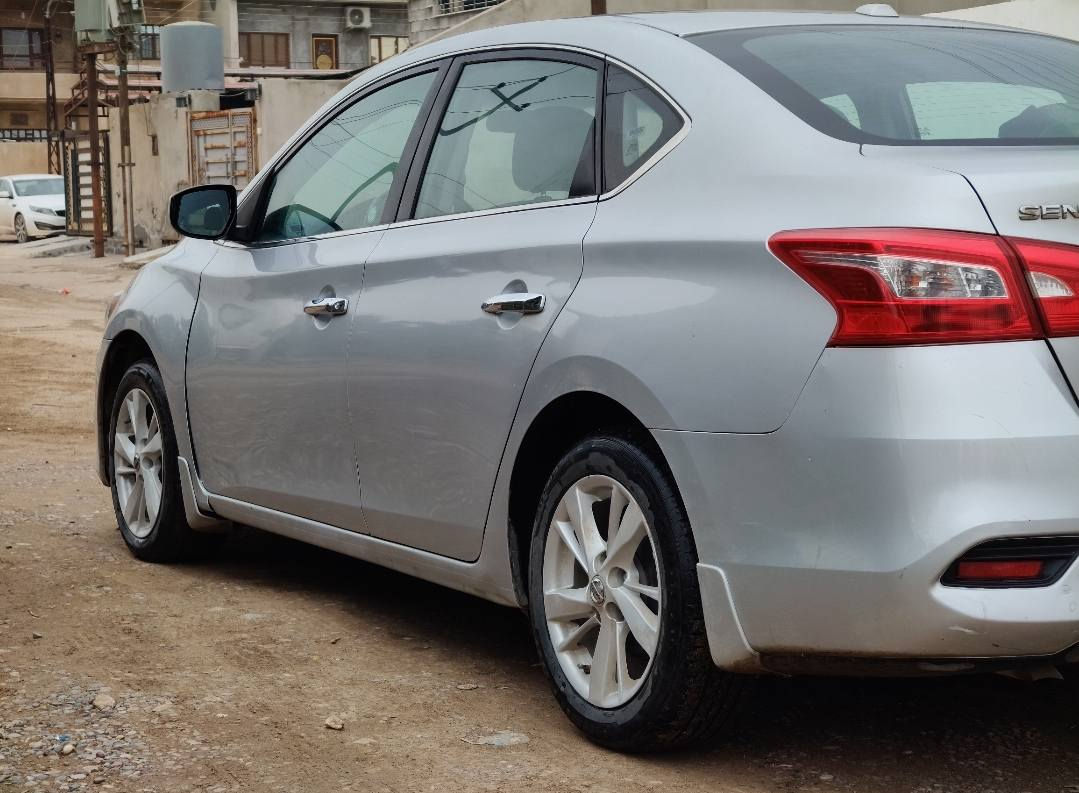 NISSAN SENTRA - SV
نيسان سينترا - SV
بصمة تشغيل 
بصمة ابواب 
كير ومحرك شرط وارد امريكي مكينه 1.8 أربعة سلندر 
ماشي 74 ألف ميل الضرر جاملغ الخلفي وباب خلفي وشبر من الصندوق بدون دواخل طبعاً تحكم ستيرن السنوية 2028 وبأسمي 
3 وضعيات القيادة SPORT / ECO / NATURAL 
السعر 105 
***********
***********
