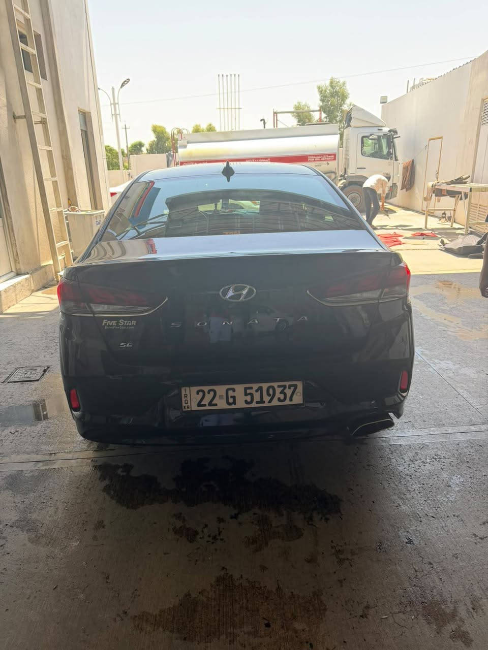 سلام عليكم للبيع سوناته 2018وراد أمريكي حادثهه جاملغ امامي بدون دواخل الباقي كفاله رقم اربيل باسمي هزه جديده كير ومكينه وتبريد ❄️❄️ كفاله السياره فول مواصفات ماعده البصمه والفتحه تخم تاير جديد صدر امامي وخلفي جديد السياره جاهزة خير من الله مكاني بغداد السعر 118بيها مجال//////***********

