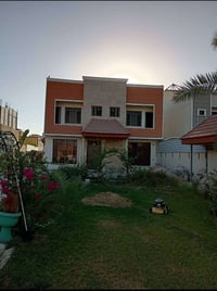 فيلا شارع السيدة زينب • نصف دونم ٢٠٠م • مسبح ٦غرف