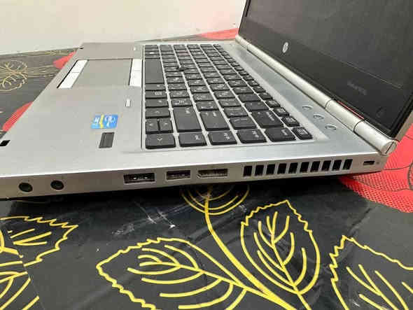 حاسبة HP EliteBook 8470p – i7 / 8GB / كارت AMD – للبيع

• المعالج: Intel Core i7
• الرام: 8GB
• الهارد: 500GB HDD
• كارت شاشة: AMD Radeon HD 7570M
• الشاشة: 14" HD
• النظام: Windows 10

الحالة:
الجهاز نظيف جداً وشغال 100%
البطارية الأساسية تحتاج تبديل، ويجي وياه بطارية ثانية أيضاً تعبانة

الأداء:
يشغل Fortnite – PES – GTA V
مناسب للدوام، الدراسة، الانترنت، والبرامج اليومية

💰 السعر: 225,000 د.ع (نهائي للبيع السريع)
📍 الموقع: كربلاء – البوبيات
📞 *********** كربلاء
