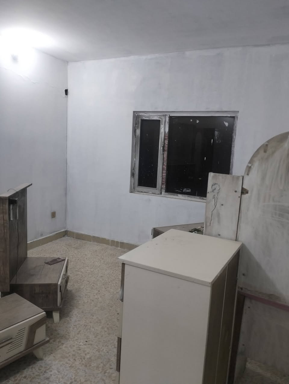 شقة للبيع بعمارات الشموخ عمار 2شقة 6 الشراي يجي خاص ***********
