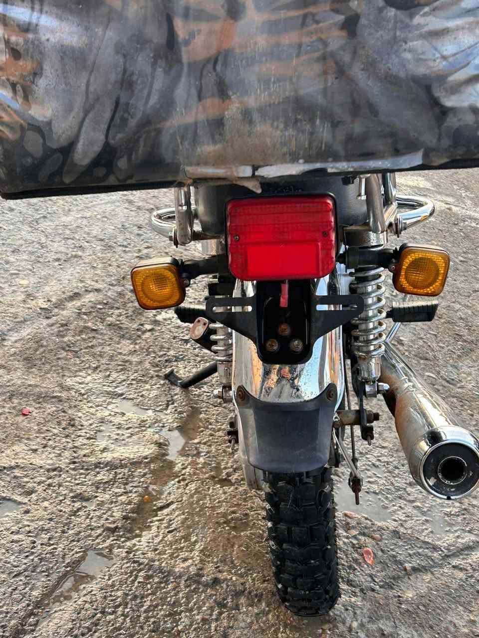 سلام عليكم دراجة إيراني للبيع الدراجة خير من الله 5كير سلف وهندر أوراق كله كامله ***********واتساب فقط
