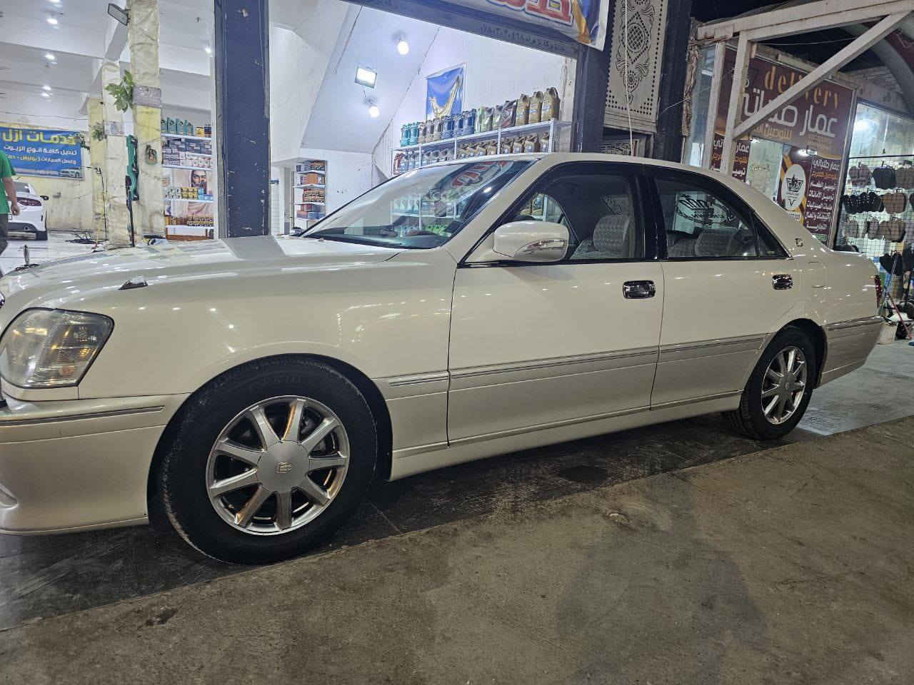 ملكه حاوية 3 دكم كرستال اصل مكفوله من الكص بصمه لاندكروز تشغيل عن بعد ستيرن كهربائي تحوير نجف فول موصفات شاشات بالكشنات الخلفية ويل نجمة تبريد حدادية كير مكينة كفالة ما تخسر عليه الف دينار السعر 60 قفل مكان ناصريه مركز
للاستفسار ***********
